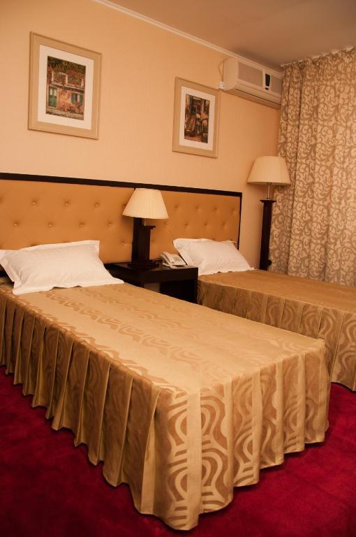 Hotel Baden Calarasi  Kamer foto